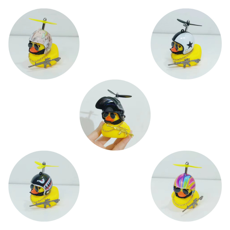 Pato Patinho de Borracha Amarelo e Preto com Capacete Decoração de Moto carro Enfeite Decorativo para Veículos Astronaut